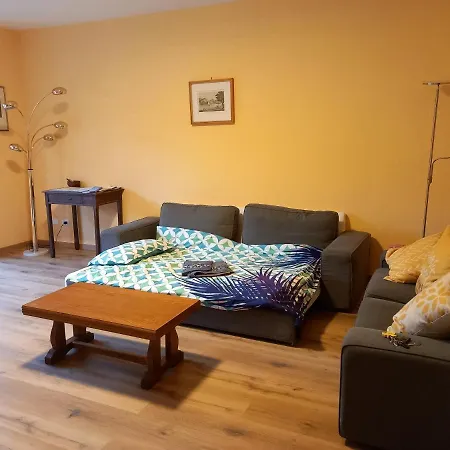 Sunshine Apartment *